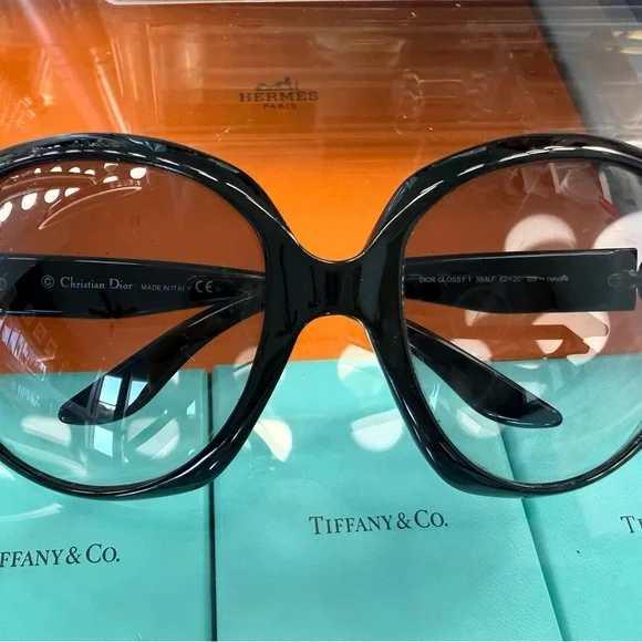 Dior Glossy Black Sunglasses - Picture 1 of 3